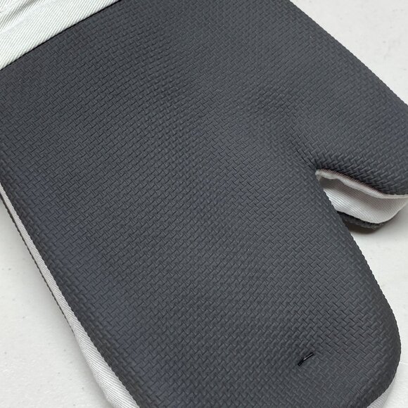 Disney Winnie The Pooh 2 Pack Oversized Heat Resis - Picture 10 of 10